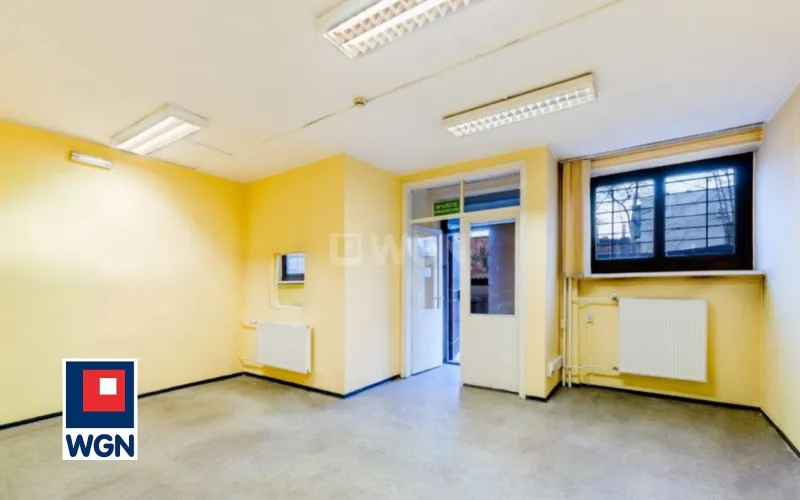 Obiekt usługowy na  sprzedaż Zabrze - Nieruchomość usługowa-biurowa w centrum Zabrza